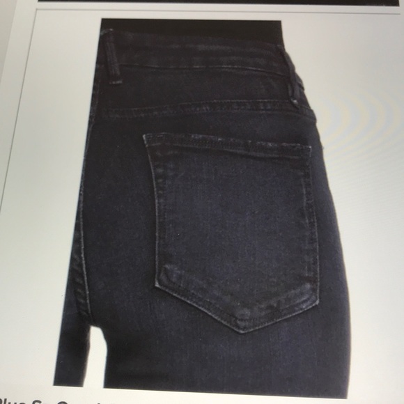 Good American Plus Size Distressed Jeans NWT - Picture 3 of 7